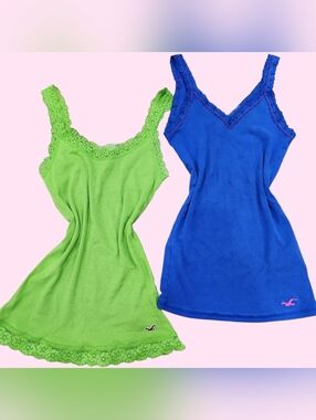 2- y2k Hollister layering tank top bundle blue & bright green tank tops Size S
